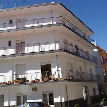 Hostal Gran Sol Llança Zewnętrze zdjęcie