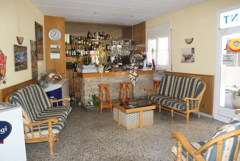 Hostal Gran Sol Llança Zewnętrze zdjęcie