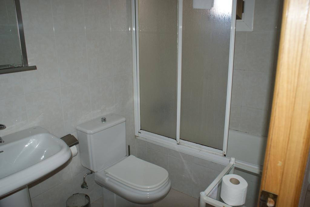 Hostal Gran Sol Llança Zewnętrze zdjęcie